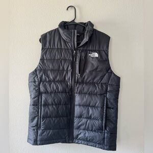Men’s The North Face Black Puffer Vest - Medium